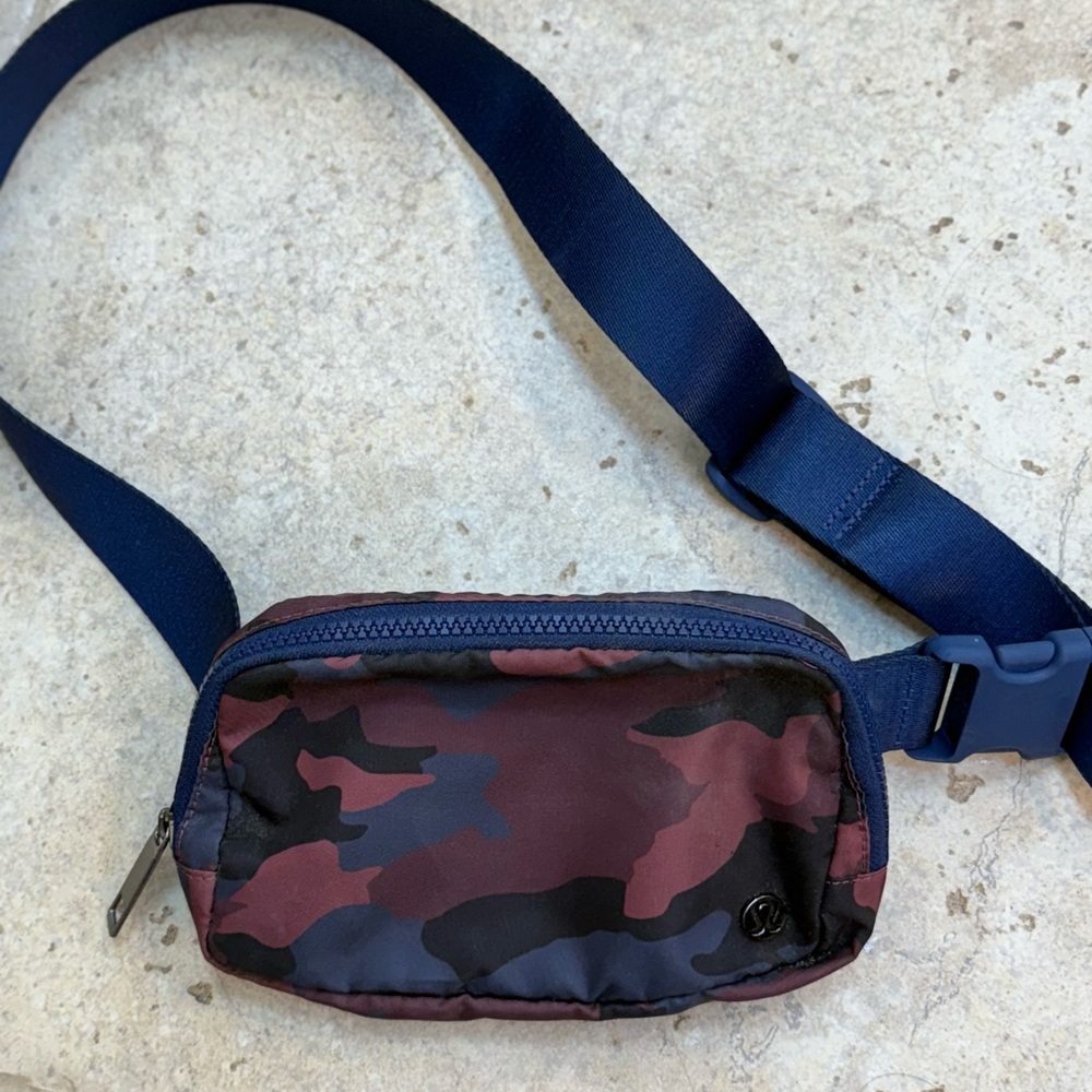 Lululemon Camouflage Belt Bag